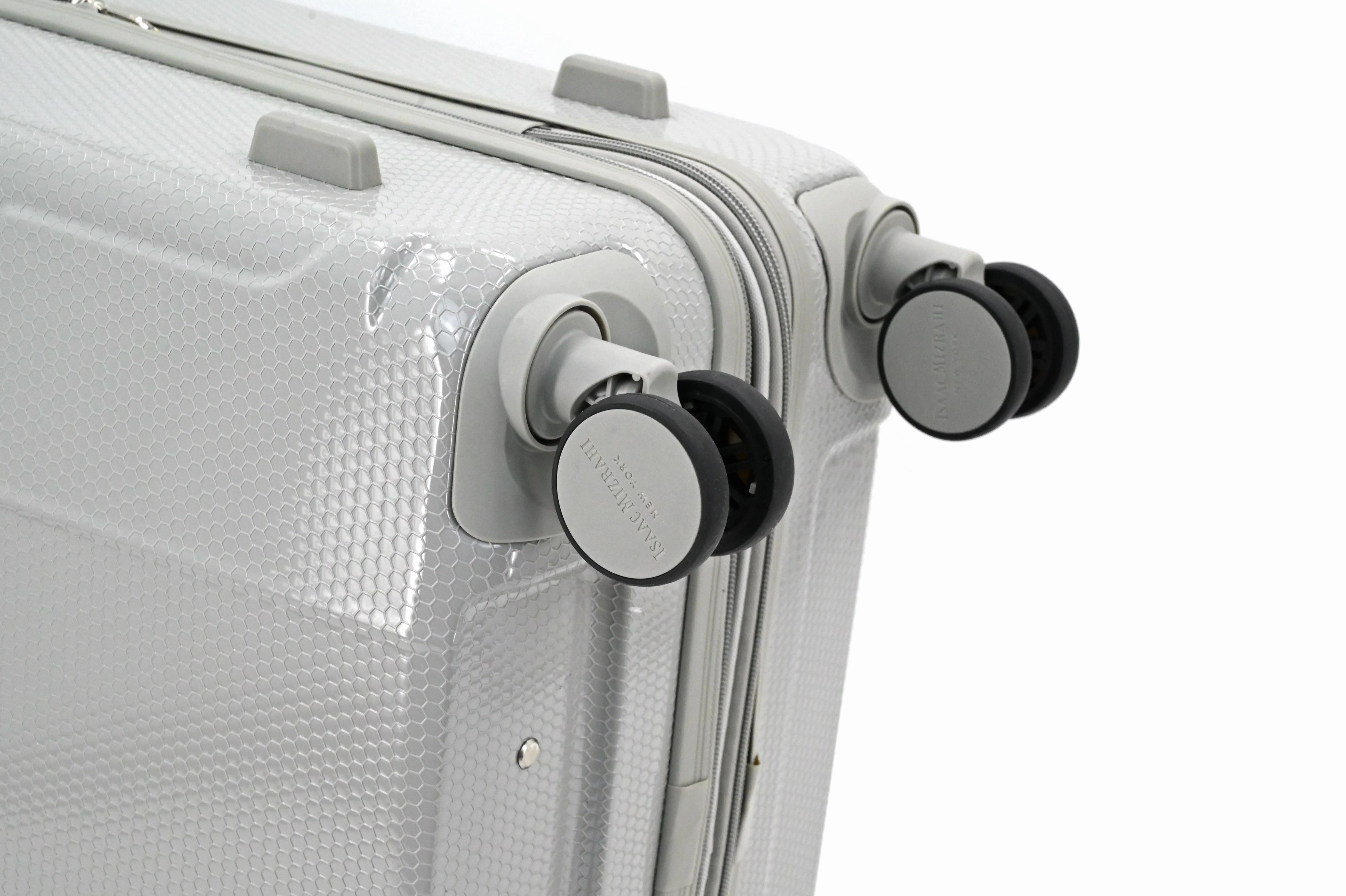 ISAAC MIZRAHI AERO 3-Piece Luggage Set β Lightweight Expandable ABS Hard Shell Suitcases with Spinner Wheels (28β/24β/20β) β Designer Travel Set - Image 74