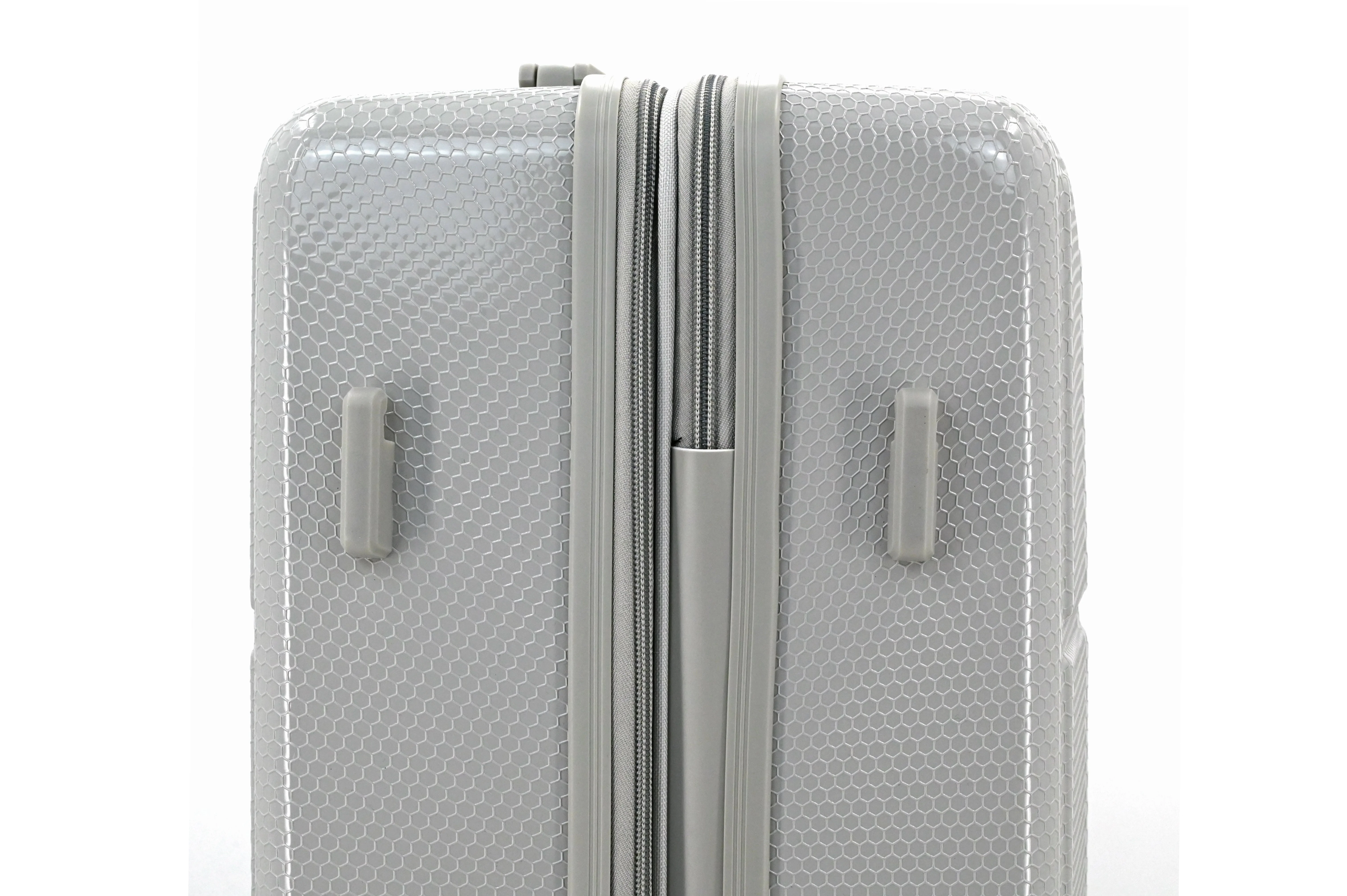 ISAAC MIZRAHI AERO 3-Piece Luggage Set β Lightweight Expandable ABS Hard Shell Suitcases with Spinner Wheels (28β/24β/20β) β Designer Travel Set - Image 77