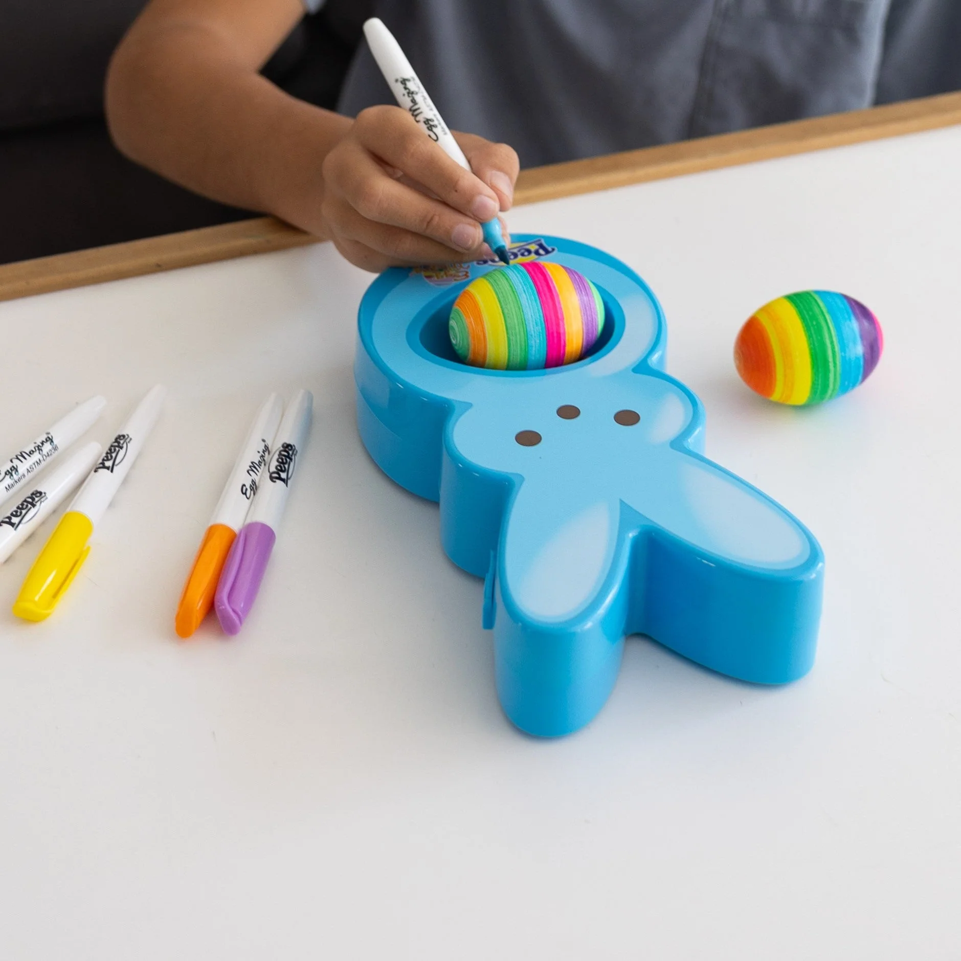 The Peeps Eggmazing Egg Decorator - Image 19