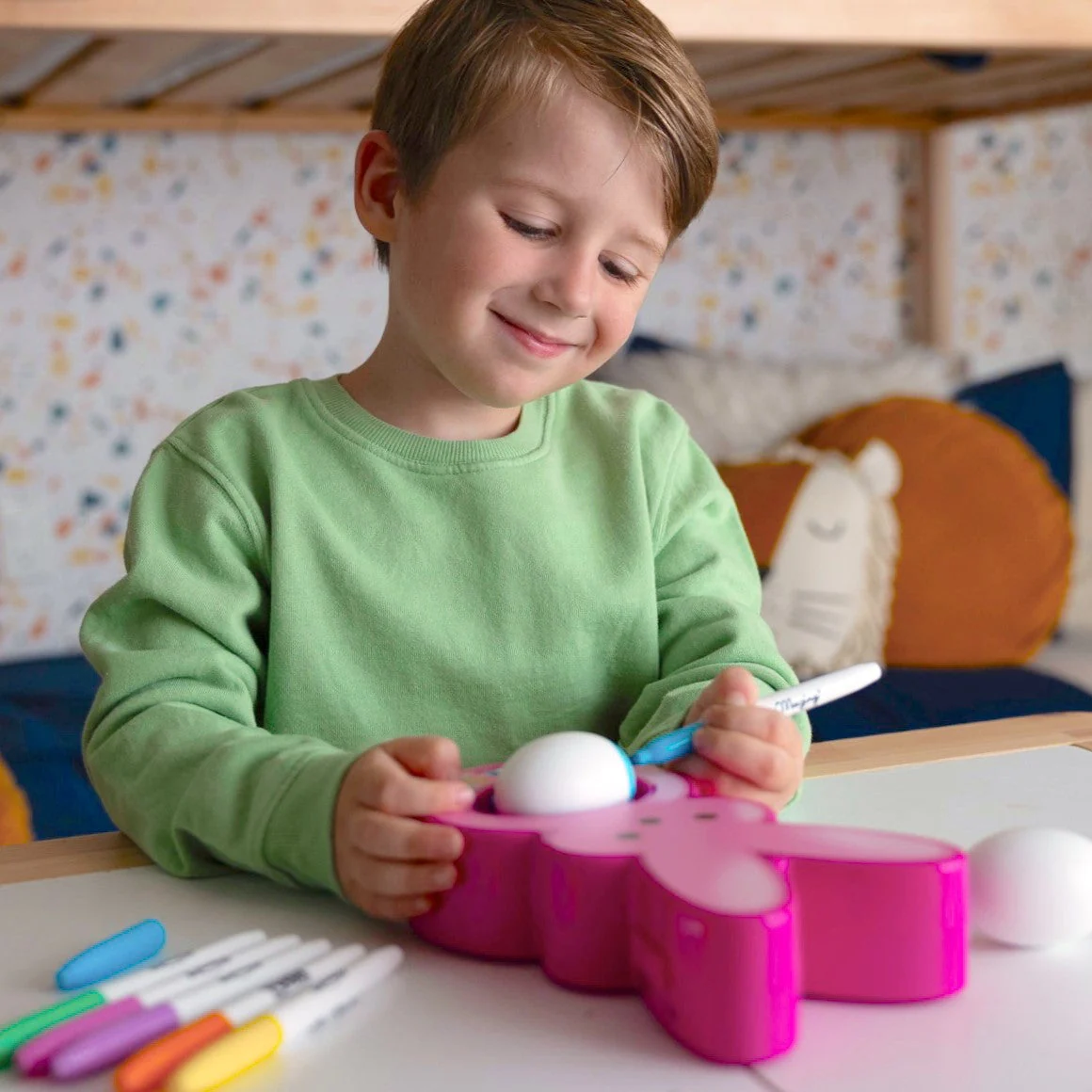 The Peeps Eggmazing Egg Decorator - Image 30